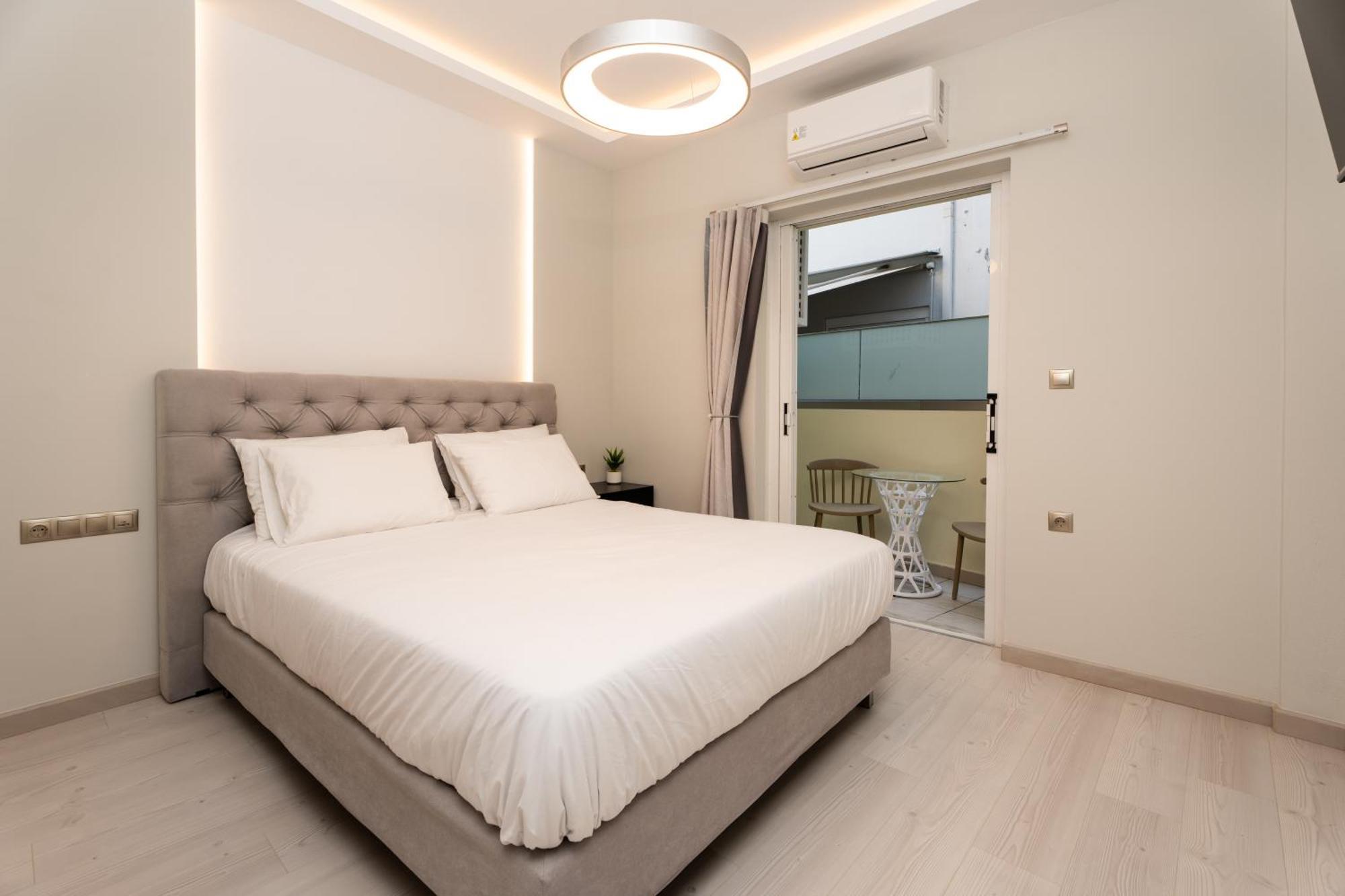 Secret View Apartment, With Private Jacuzzi 罗希姆诺 外观 照片
